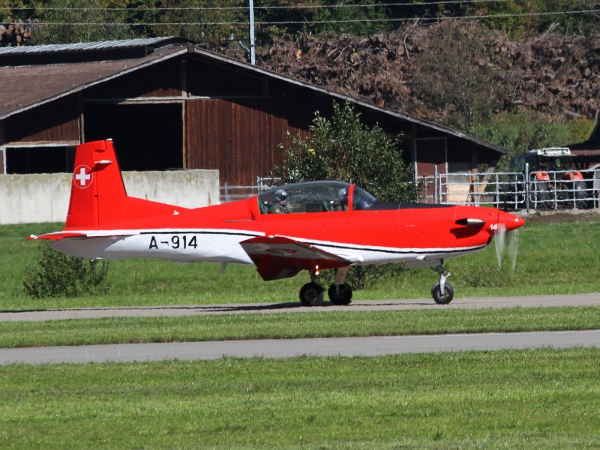 Pilatus NCPC-7 A-914 